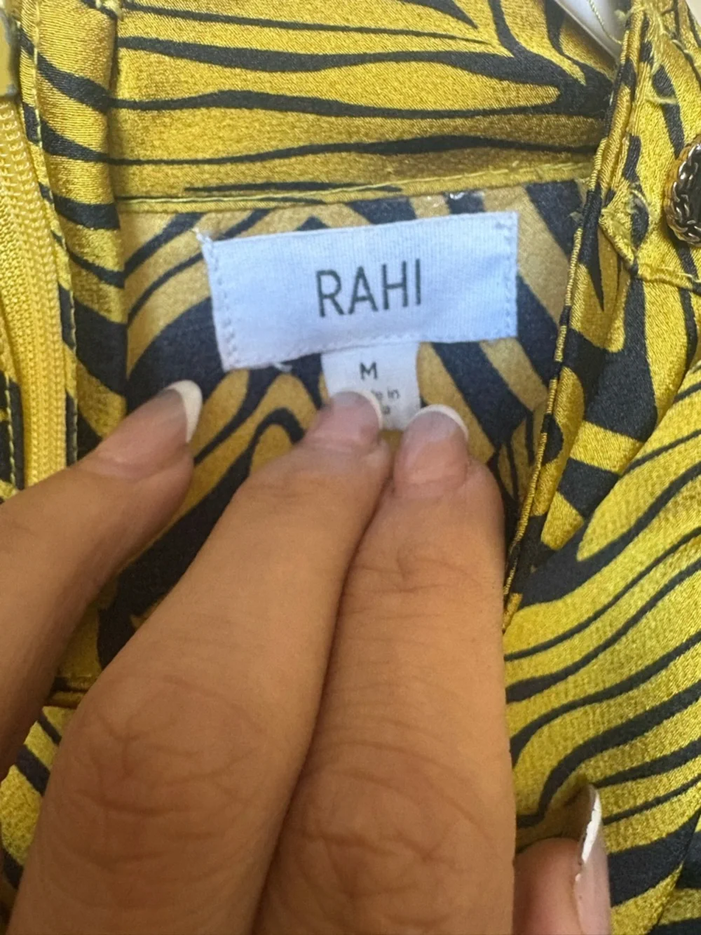 $349 Rahi Women's Yellow Black Puff-Sleeve Mock-Neck Ruffled Tiger Mini Dress M - Picture 4 of 10